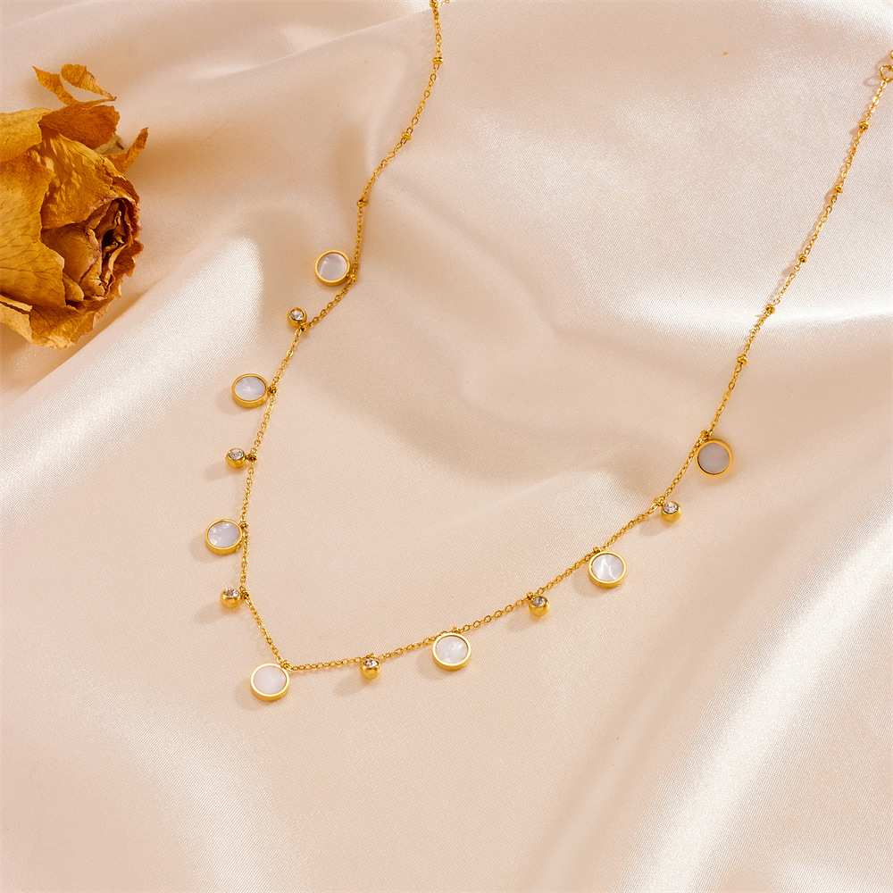 สร้อยคอโชคเกอร์ประดับเปลือกหอย - Charm Necklace Dainty บทวิจารณ์และราคา