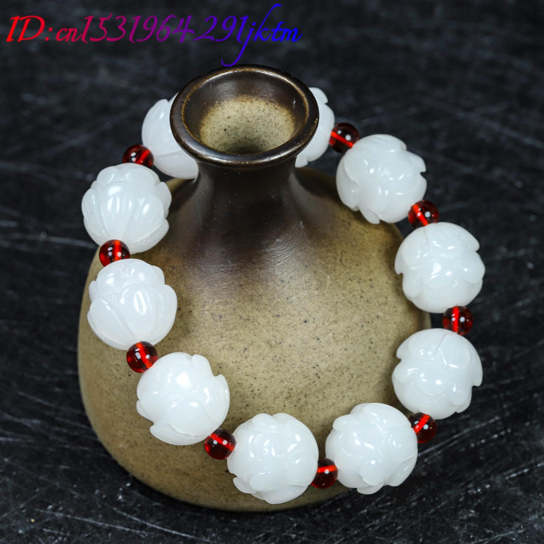 หยกขาวแท้ สร้อยข้อมือลายดอกบัว - Woman Accessory บทวิจารณ์และราคา